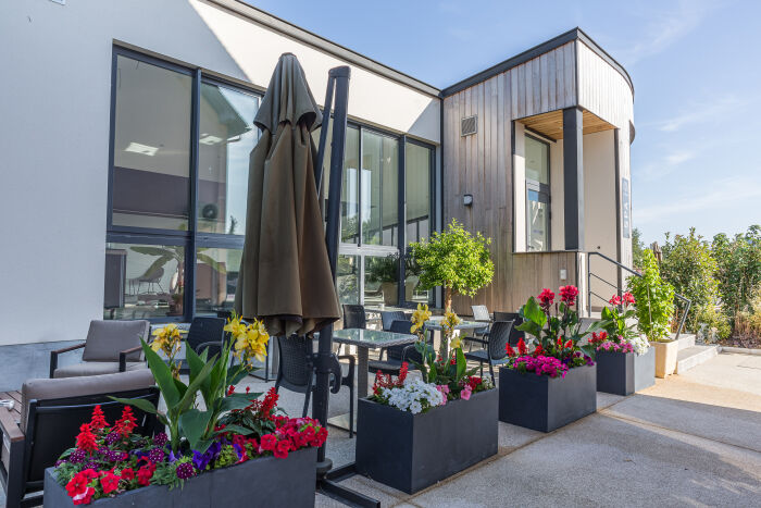 20190723-0063-HDR.jpg Aux Maisons