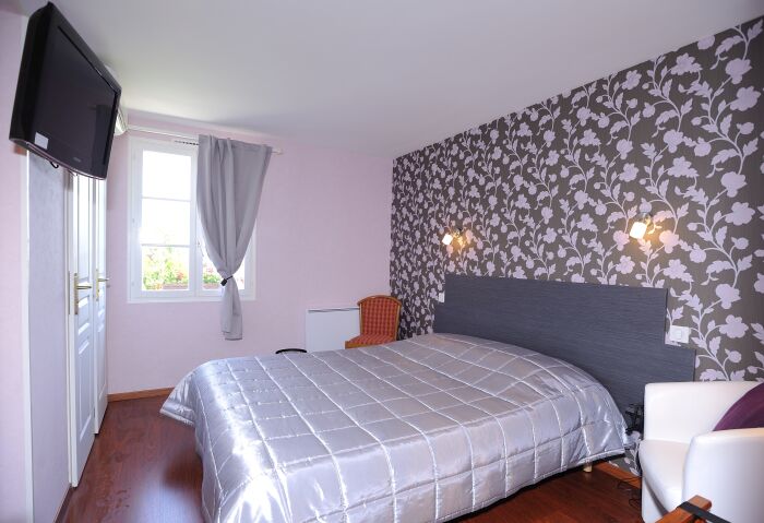 chambre 11.JPG Aux Maisons