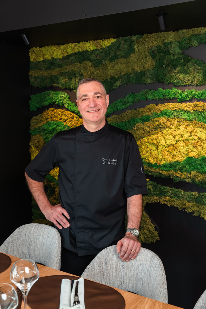 Nouveau chef.jpg LE VAL MORET