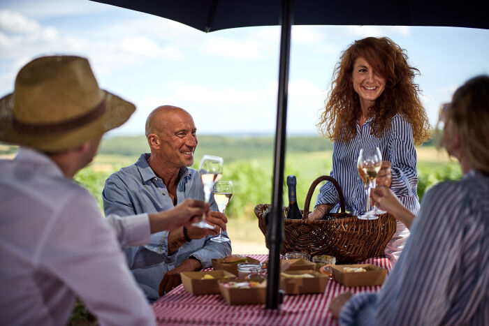 Champagne de Barfontarc.jpg Champagne de Barfontarc Champagne de Barfontarc.jpg Champagne de Barfontarc