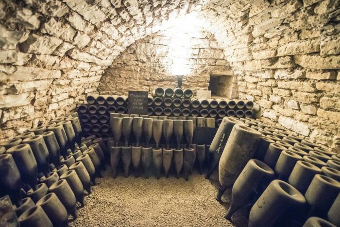 Caves champagne Drappier 2 ©OenoSpheres.jpg Caves champagne Drappier - ©OenoSpheres Caves champagne Drappier 2 ©OenoSpheres.jpg Caves champagne Drappier - ©OenoSpheres