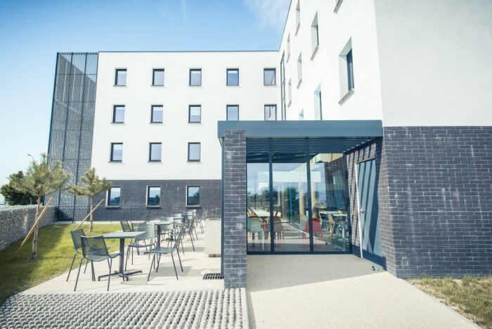 bâtiment entrée.jpg Ibis Budget Troyes Est bâtiment entrée.jpg Ibis Budget Troyes Est