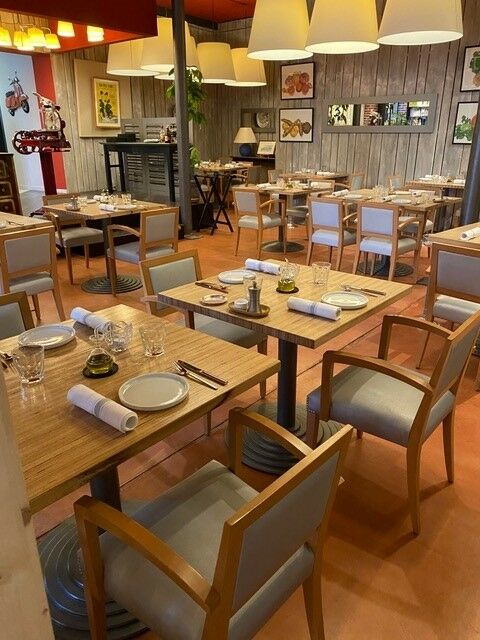 Salle_Caffe Cosi Caffe Cosi Salle_Caffe Cosi Caffe Cosi