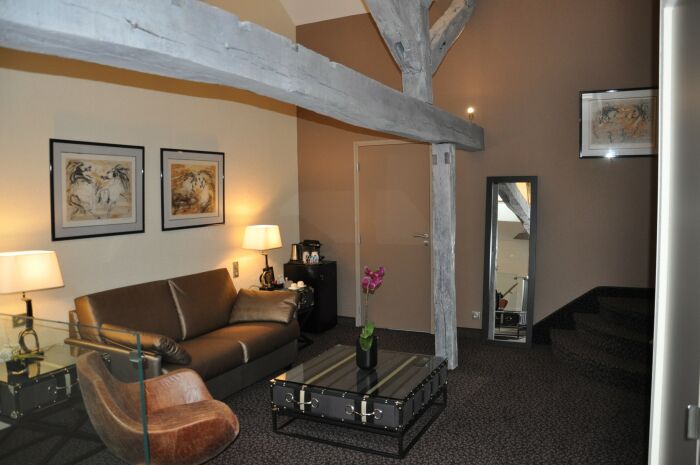 Suite, espace salon.JPG © Best Western - Hôtel de la Poste & Spa Suite, espace salon.JPG © Best Western - Hôtel de la Poste & Spa